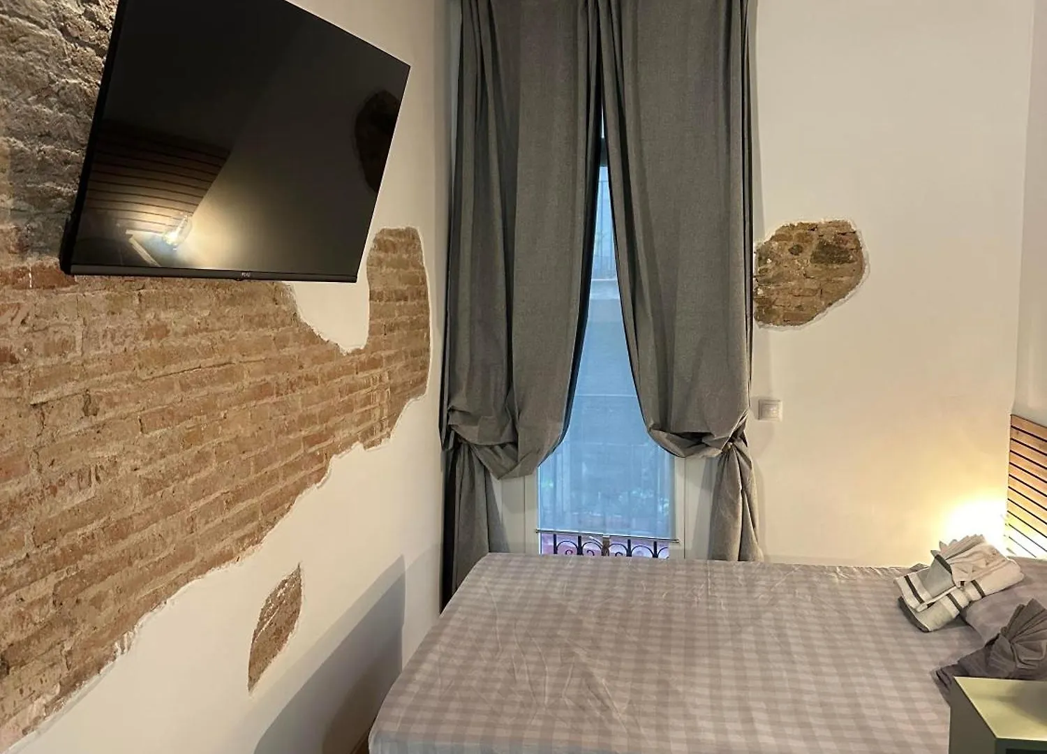 Stay Happy Barcelona Guest house