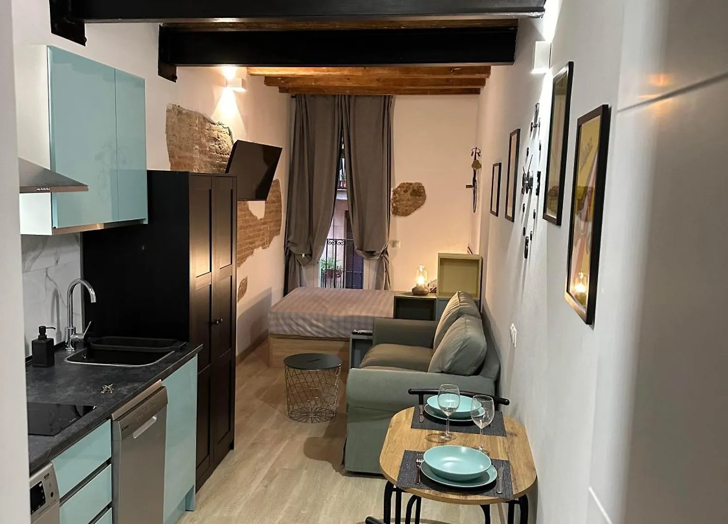 Guest house Stay Happy Barcelona Spain